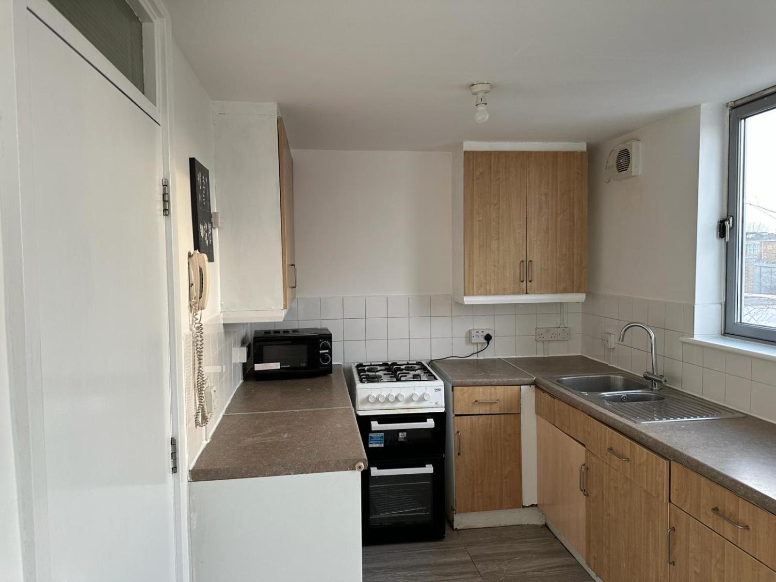 Newbury3 Apartment London Ngoại thất bức ảnh